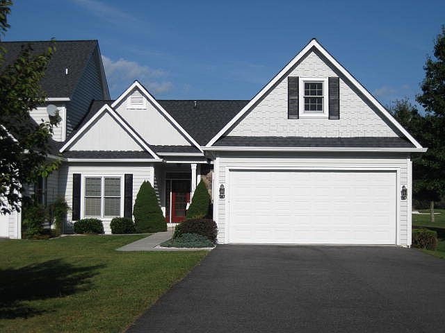 1st image of 164 Brookshire Cir #B3
