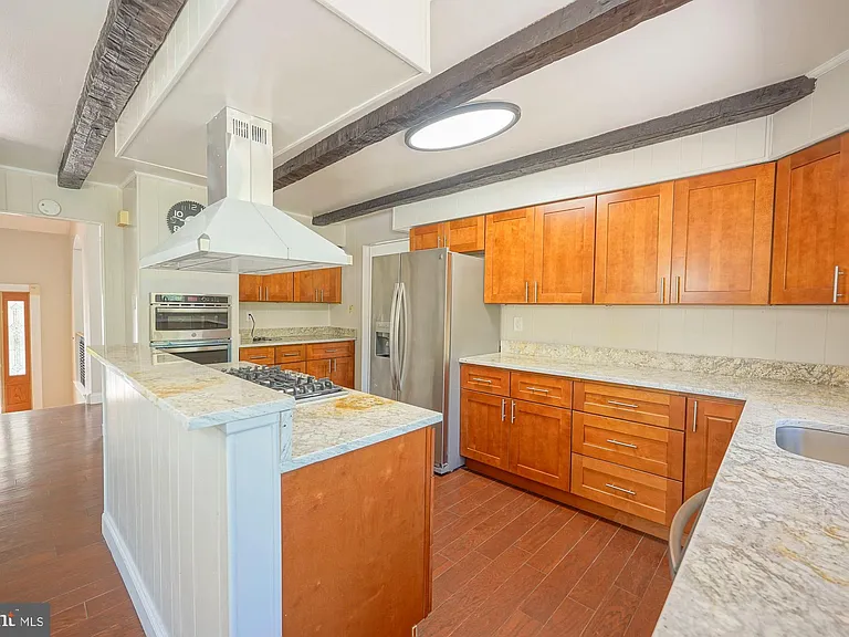 701 Crestbrook Ave — Photo 12