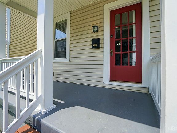 3rd image of 2350 Robertson Ave