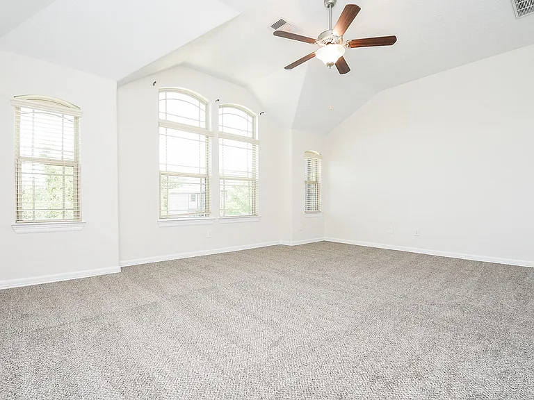 71 Aventura Pl — Photo 25
