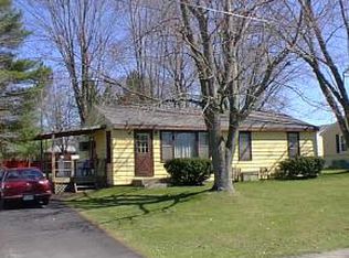 2723 Side Rd, Rochester, IN 46975