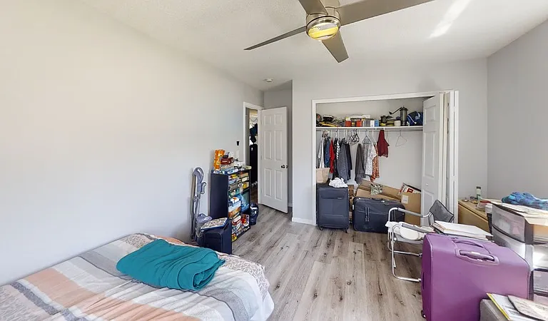 1302 W Huron St — Photo 10