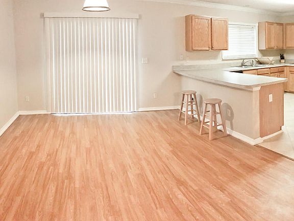 5th image of 9636 Morgan Creek Ct
