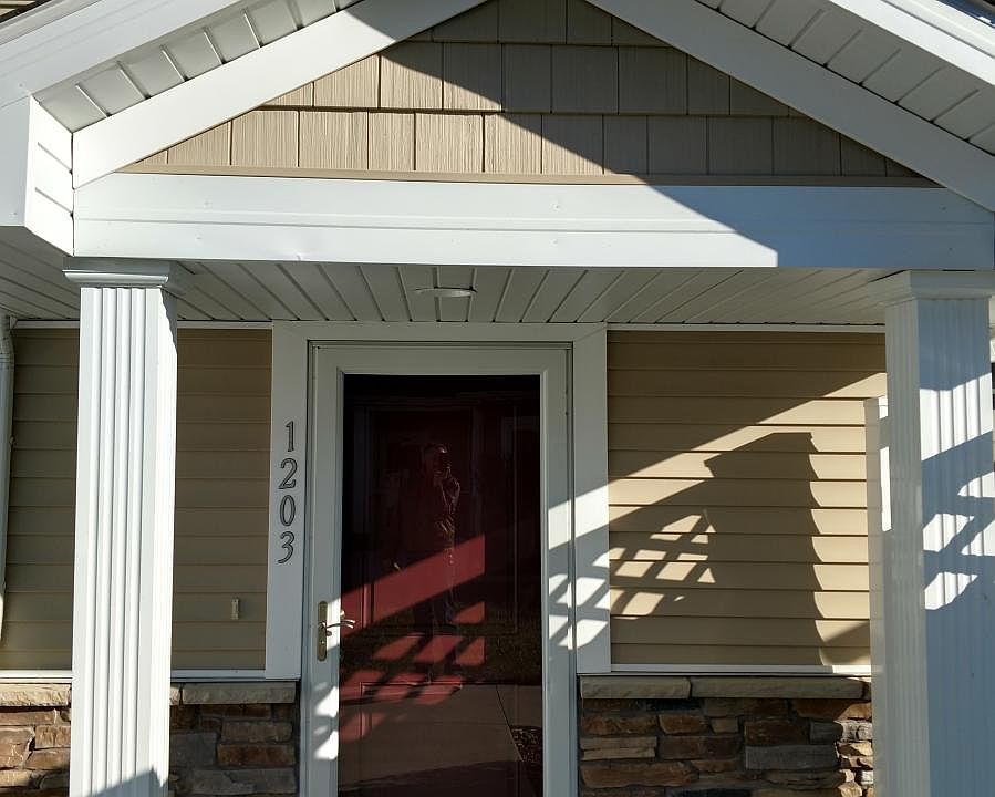 1203 NE 7th Lane, Ankeny, IA