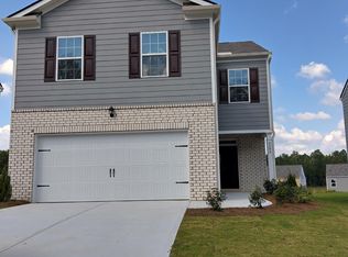 8240 Bluewater Dr #A, Fairburn, GA 30213