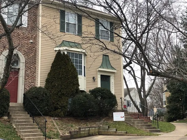 9602 Blake Ln, Fairfax, VA 22031
