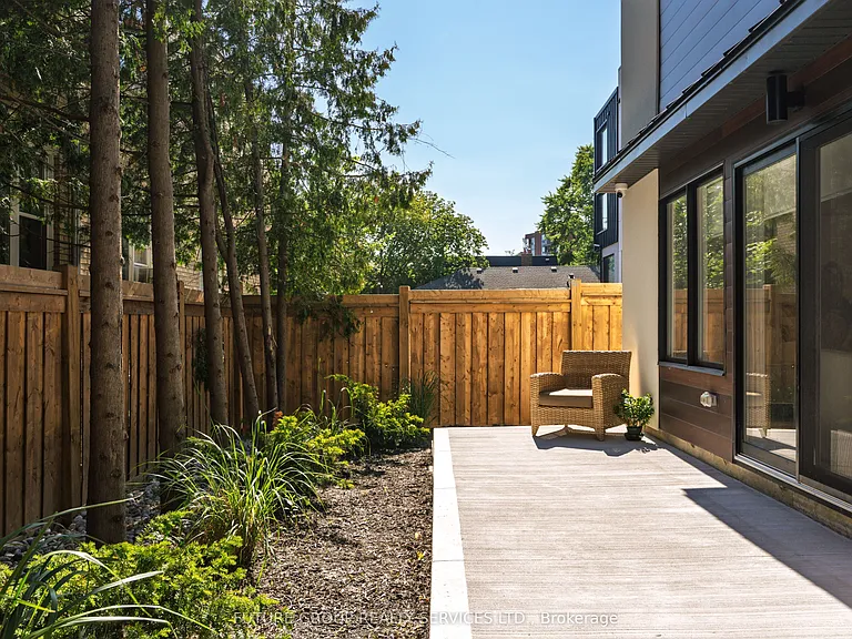 103 Cavell Ave #5 — Photo 2