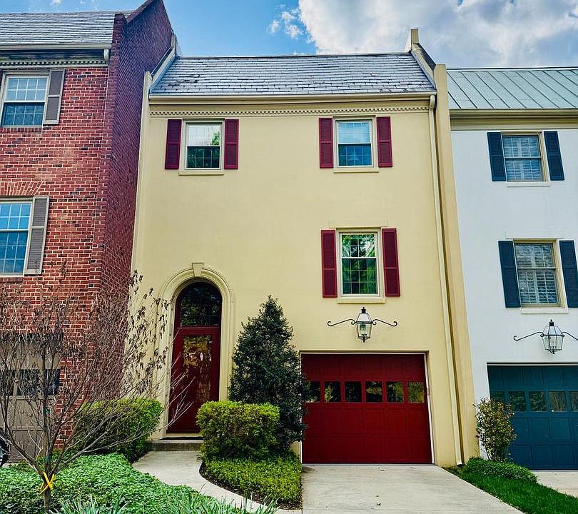 1st image of 6 Hume Ct #24