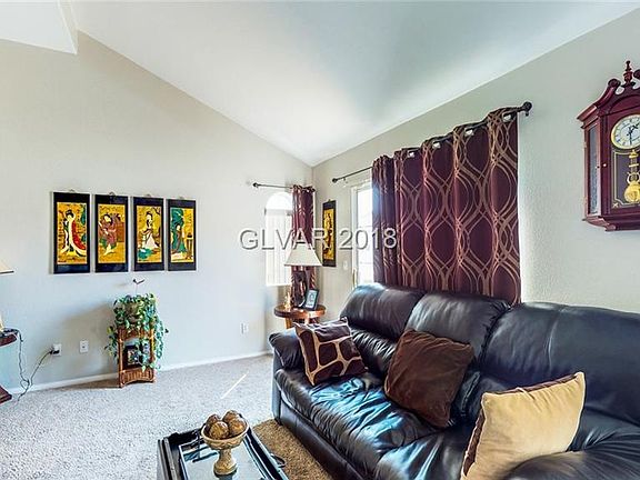 3rd image of 370 Seine Way #370
