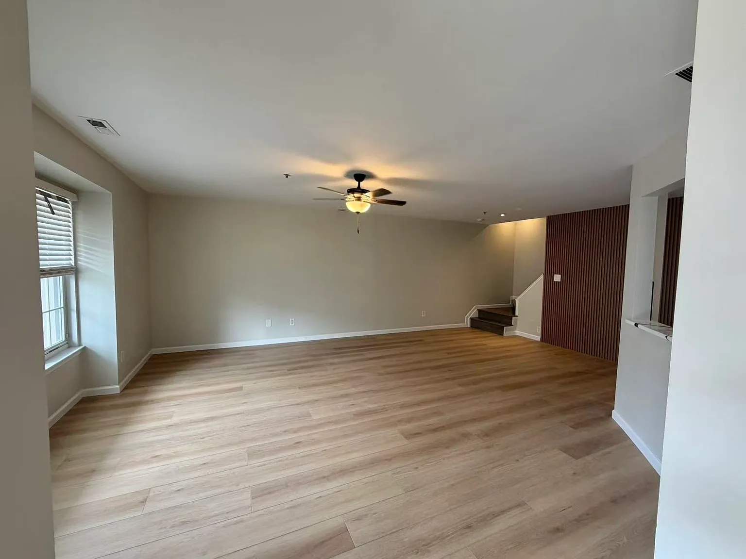 3 bed, 2.5 bath, 1693 sqft, $2,900 — Photo 3