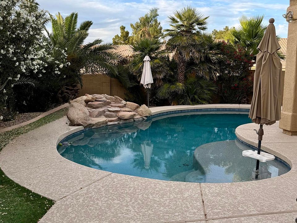 1st image of 3092 S PENNINGTON Drive