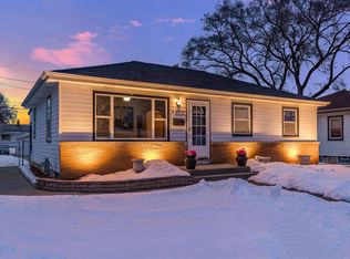 3973 S 50th St, Milwaukee, WI 53220