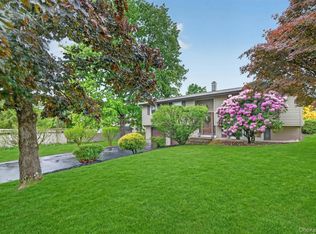 1 Rockledge Rd, Poughkeepsie, NY 12601