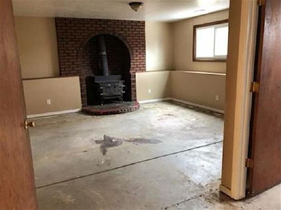 5th image of 1342 Canyon Ct