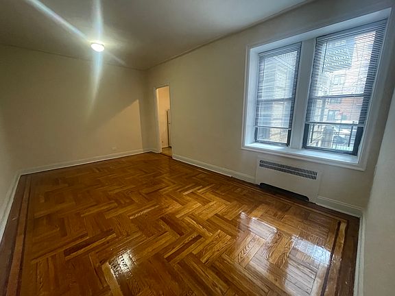 5th image of 41-00 43rd Ave #1
