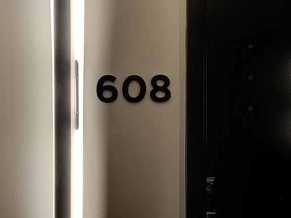 4th image of 1375 Rue Des Bassins #608
