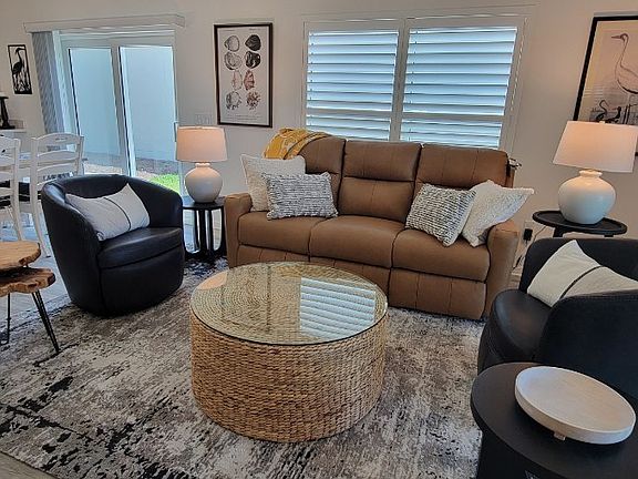 4th image of 7756 Sydney Ct