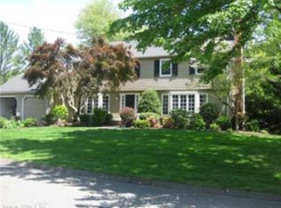 55 Berwyn Rd, West Hartford, CT 06107