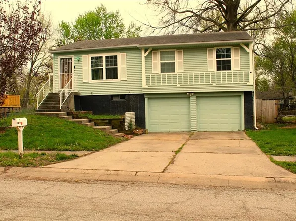 19221 E 5th Ter N, Independence, MO 64056