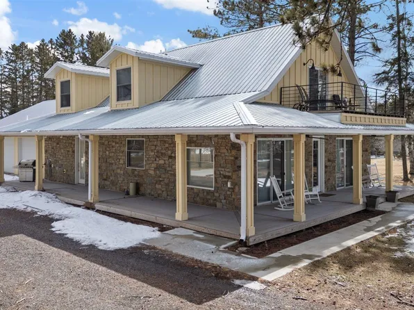 7436 Ely Lake Dr, Eveleth, MN 55734