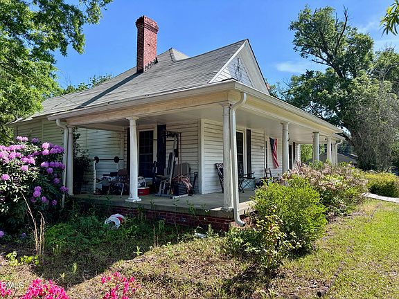 3rd image of 3214 Duke Homestead Rd