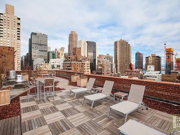 5th image of 166 E 35th St APT 11E