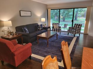 93 Red Chimney Rd #1, Lake Geneva, WI 53147