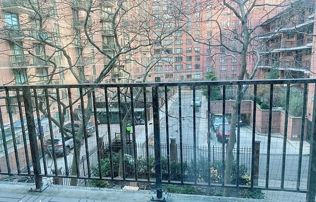 Rented by Corcoran | media 34