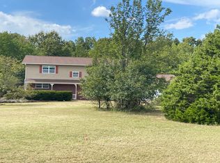 1954 Indigo Ln, Joplin, MO 64804