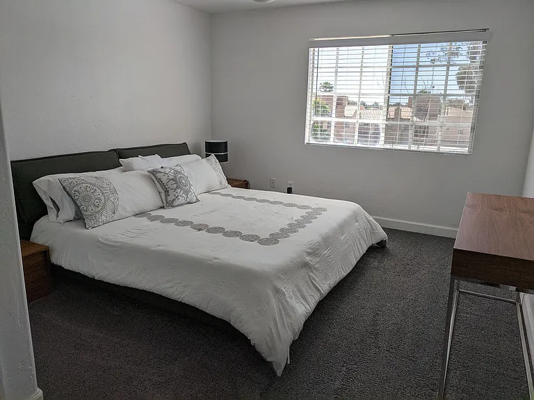 The Allison Condominiums — Photo 35