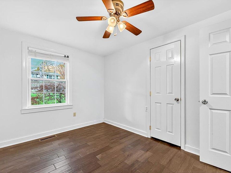 25th image of this home