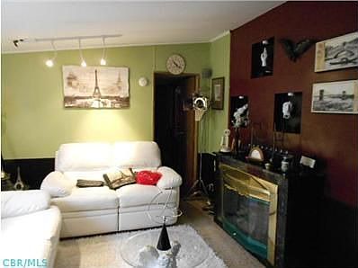 5th image of 290 Birch Dr
