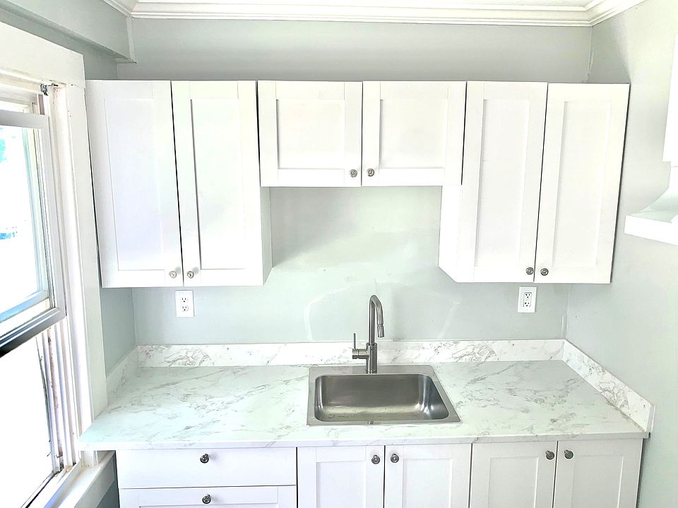 1st image of 11542 Somerset Ave #2
