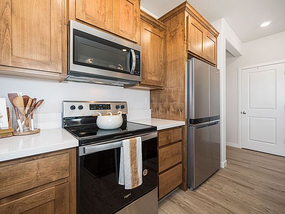5th image of 5057 Rialto Dr
