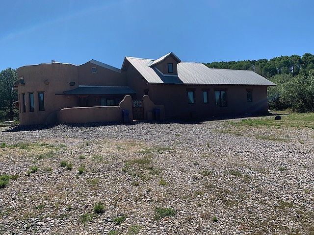 1st image of 581 Sunflower Dr