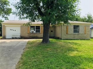 3048 Albany Dr, Mesquite, TX 75150