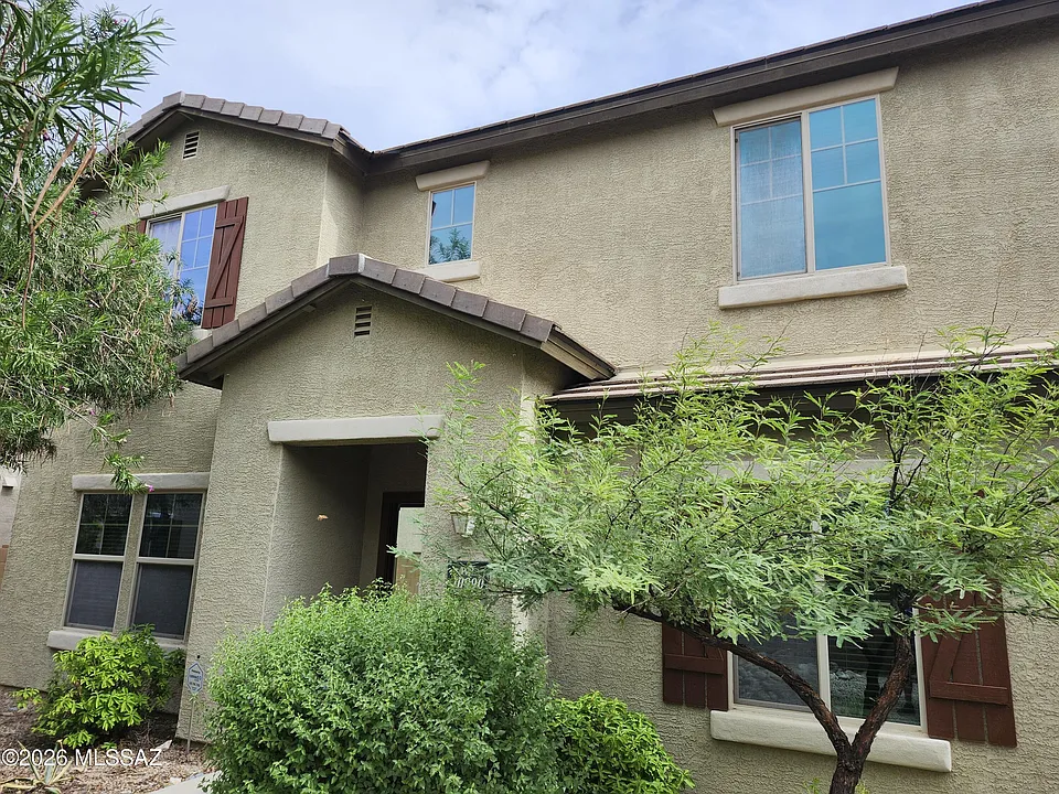 10990 E Palmetto Pointe Trl