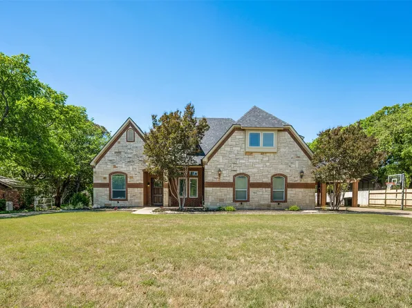 8624 Timber Dr, North Richland Hills, TX 76182