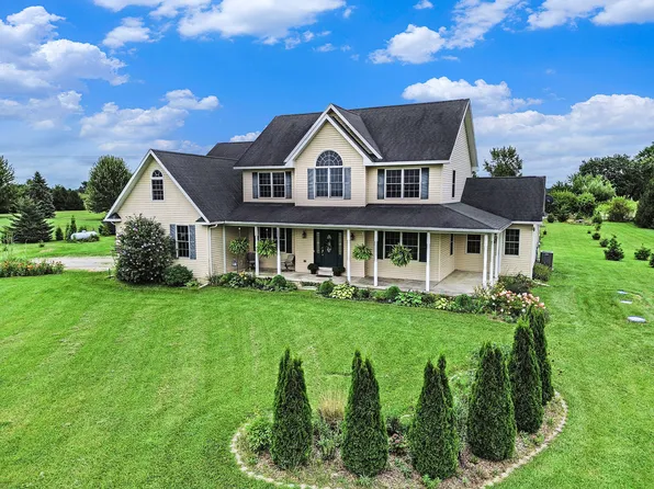 10585 Stewart Rd, Monroe, MI 48162