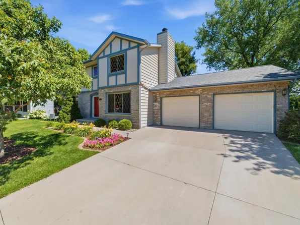 3851 Newport Ln NW, Rochester, MN 55901