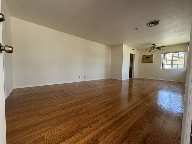 1433 E Larkwood St — Photo 11