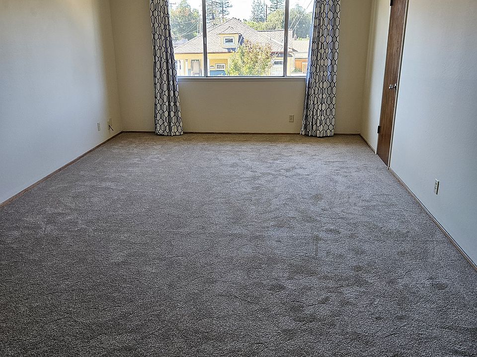 1st image of 150 N 1st St #4