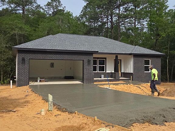 3rd image of 22 Hunters Ridge Dr