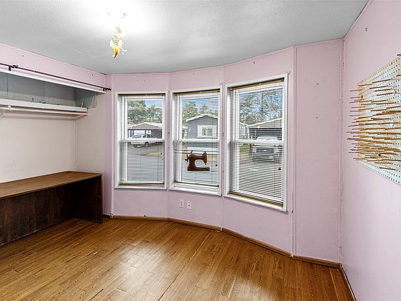 5th image of 1045 Conrad Dr Space 103