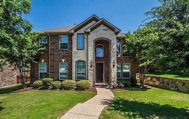 1st image of 3804 Landsdowne Dr