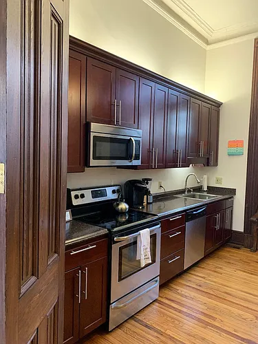 1533 Green St #1E Photo 1