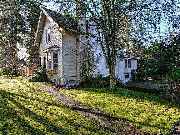 2nd image of 9009 116th Ave NE