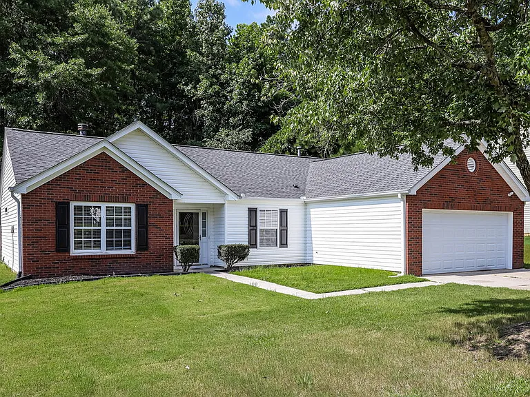 372 Red Maple Way — Photo 3