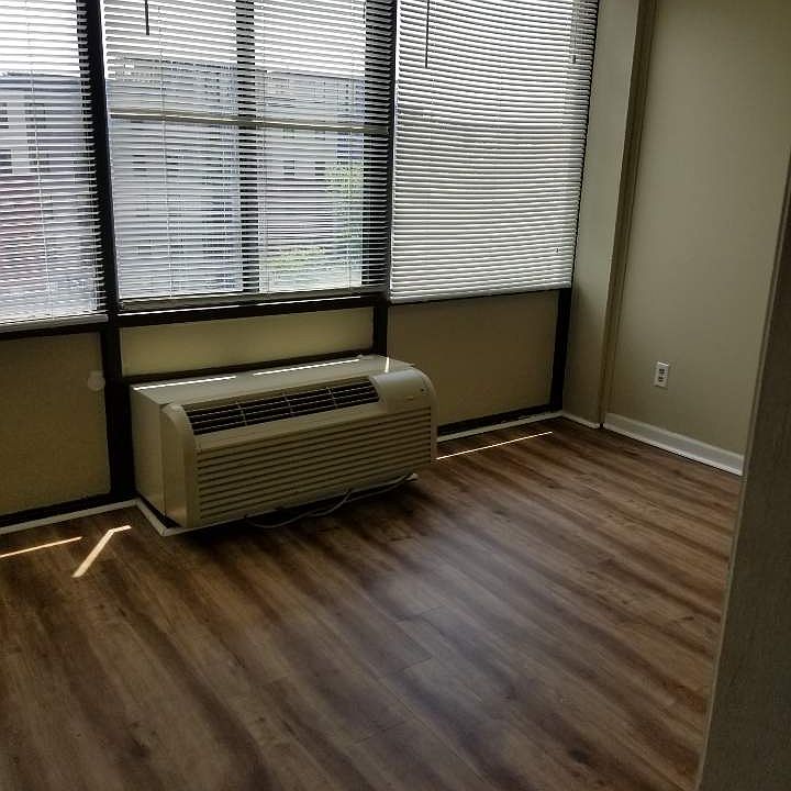 2nd image of 1700 W Clinch Ave APT 207