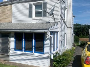 589 State St, Mertztown, PA 19539